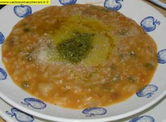 zuppa-di-legumi-e-grano